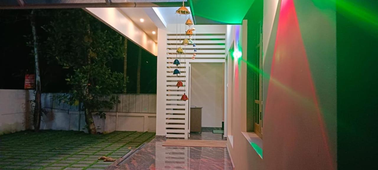 Sree Valsam Inn Bed Breakfast Alappuzha Εξωτερικό φωτογραφία